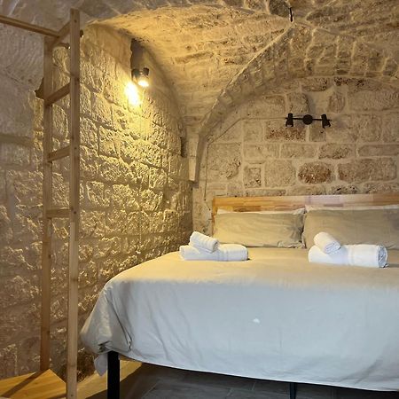 Dimora Grimaldi Bed & Breakfast Остуни Екстериор снимка