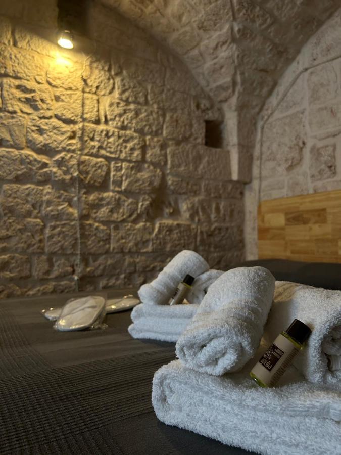 Dimora Grimaldi Bed & Breakfast Остуни Екстериор снимка