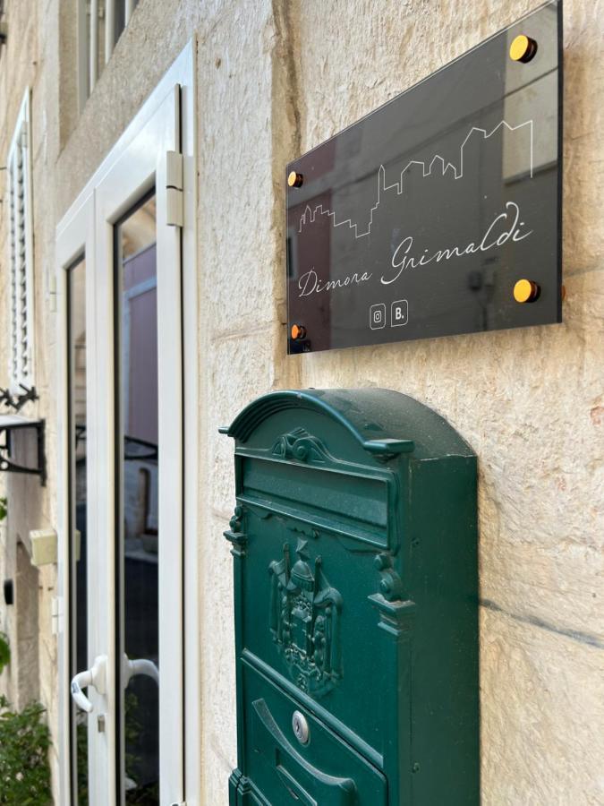 Dimora Grimaldi Bed & Breakfast Остуни Екстериор снимка